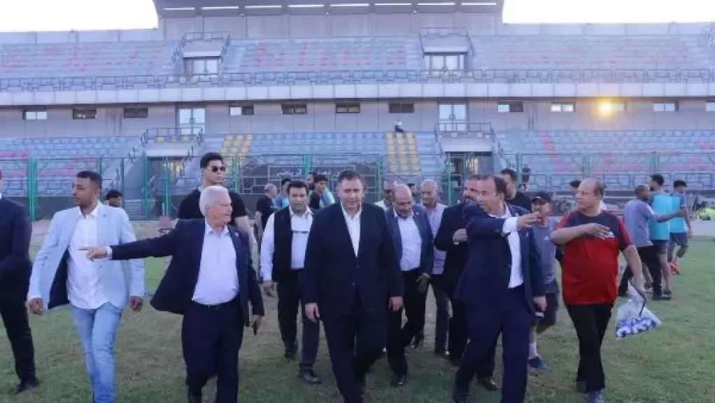 محافظ دمياط يؤكد دعمه الكامل لفريق المحافظة في الموسم الجديد