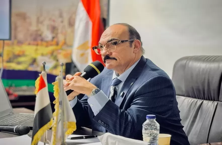 خط أحمر