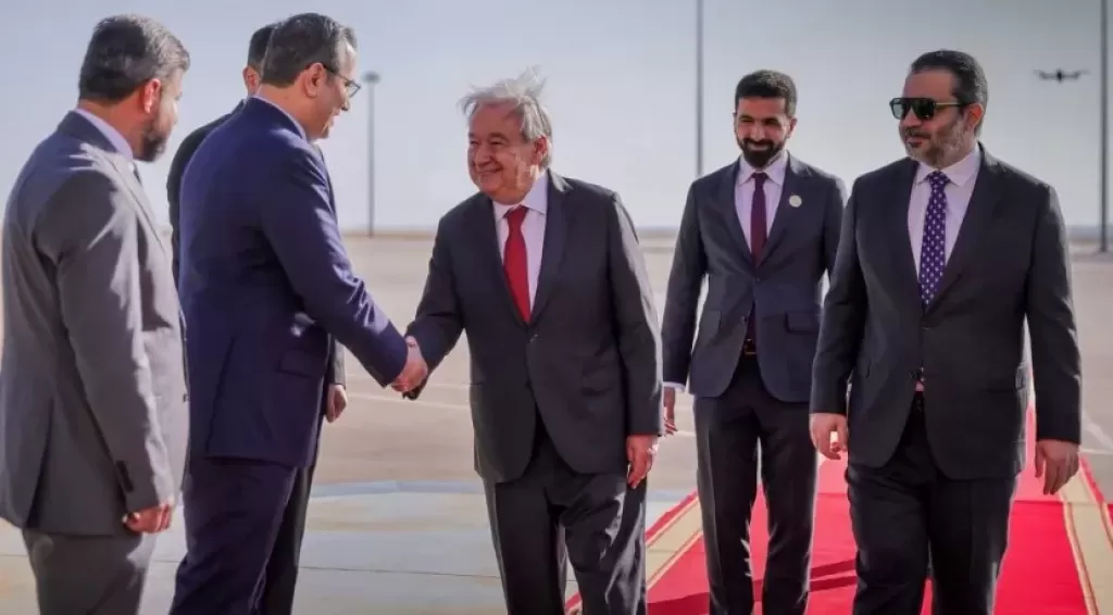 خط أحمر