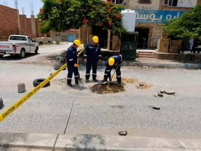 خط أحمر