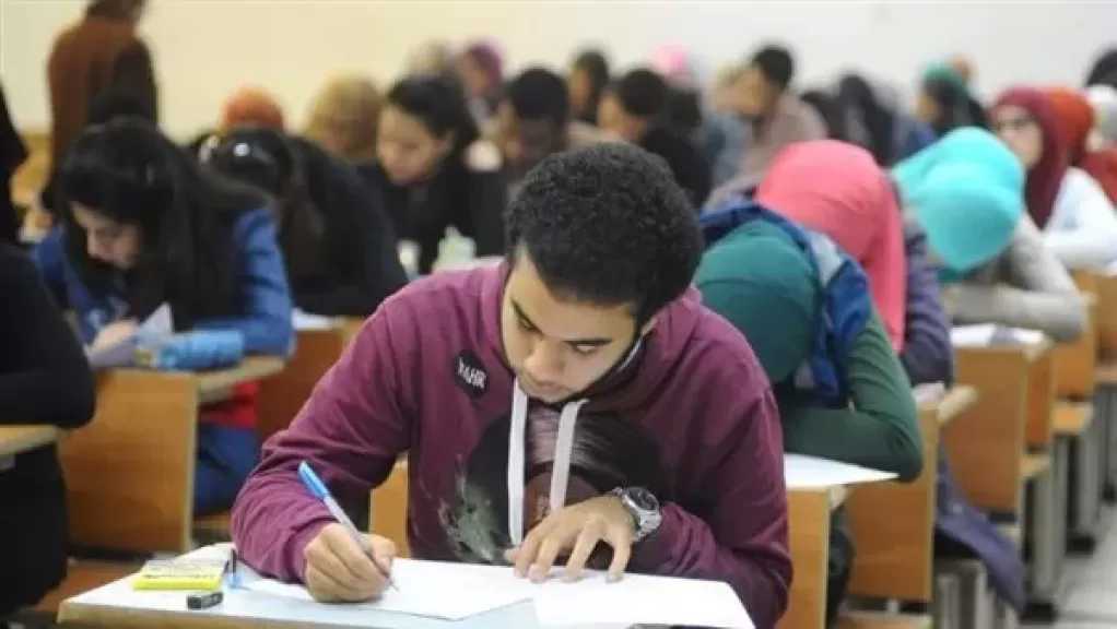 التصحيح انتهى.. متخصص بشؤون التعليم يكشف الموعد المتوقع لظهور نتيجة الثانوية العامة