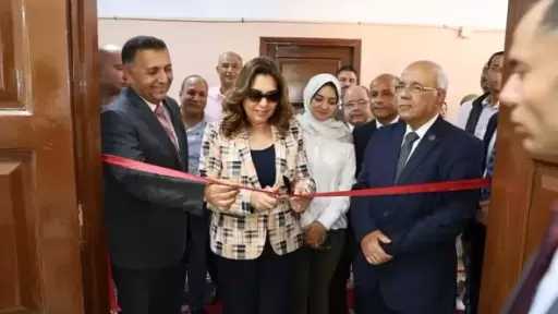 وزيرة التنمية المحلية ومحافظ القليوبية يفتتحان المركز التكنولوجي الجديد بالوحدة المحلية بأجهور الكبرى بطوخ