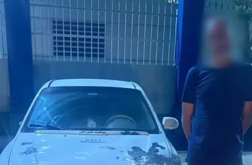 ضبط قائد تاكسي لاصطدامه بسيارة سيدة وإحداث إصابتها حال سيرها في بورسعيد