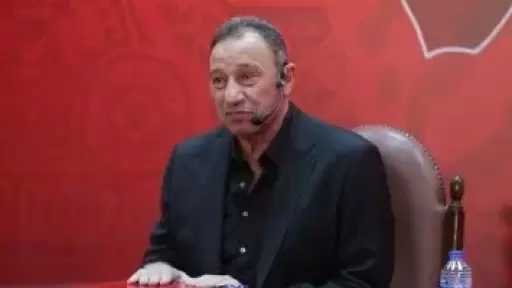 محمود الخطيب يكشف كواليس رعاية فودافون وحق تسمية استاد الأهلى