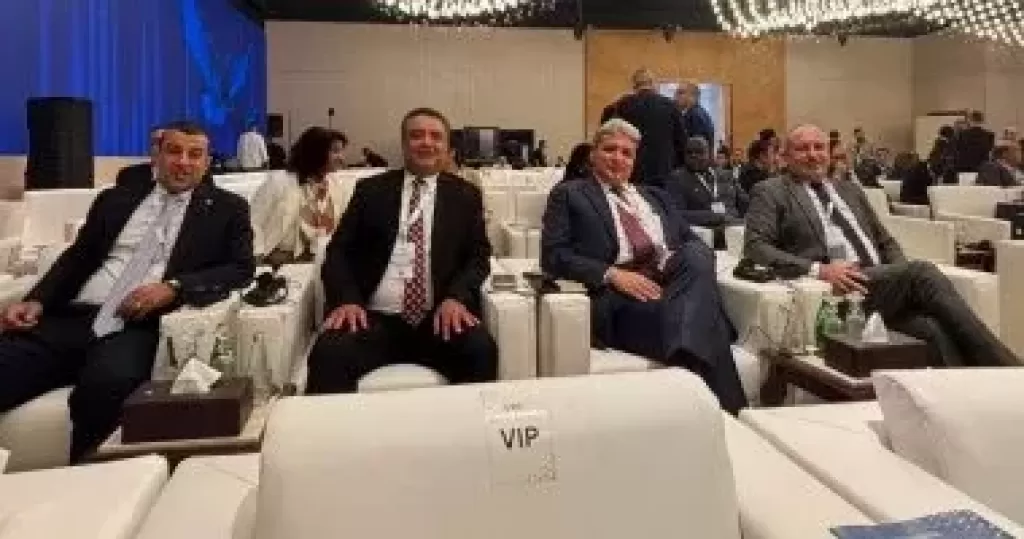 خط أحمر