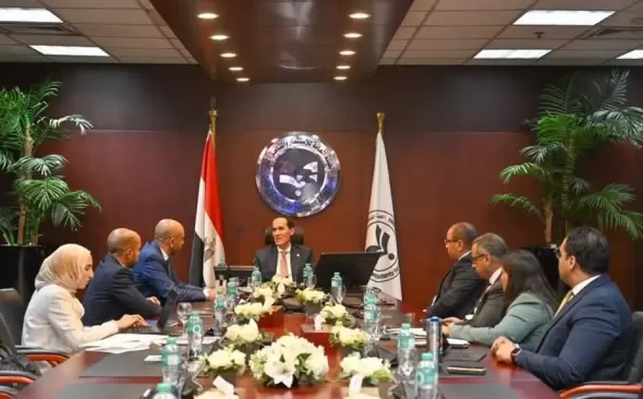 خط أحمر