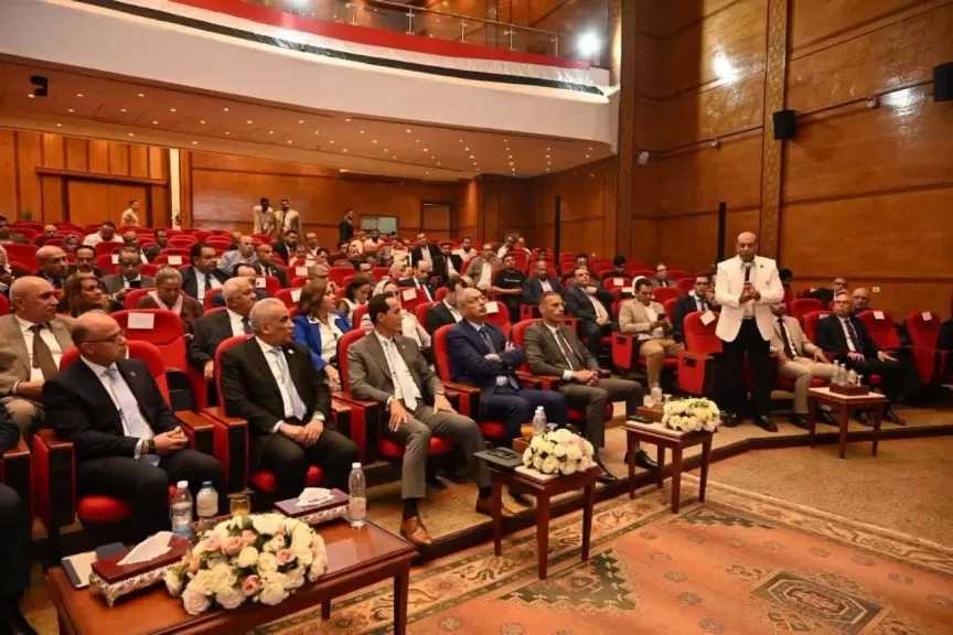 وزير الاستثمار: التوسع في الصادرات يبدأ بفهم الأسواق المستهدفة ومتطلباتها والاستفادة من الاتفاقيات التجارية
