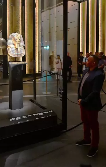 خط أحمر