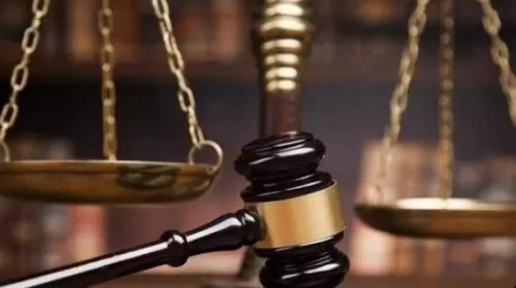 خط أحمر
