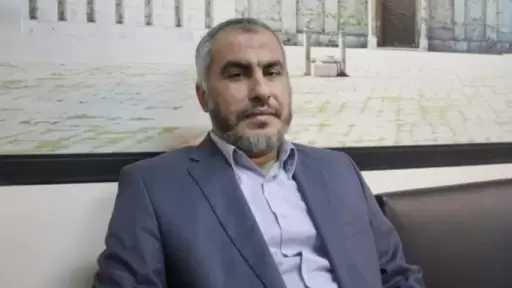 غازي حمد: لن نُقدم على نزع سلاح حماس قبل انسحاب إسرائيل من غزة