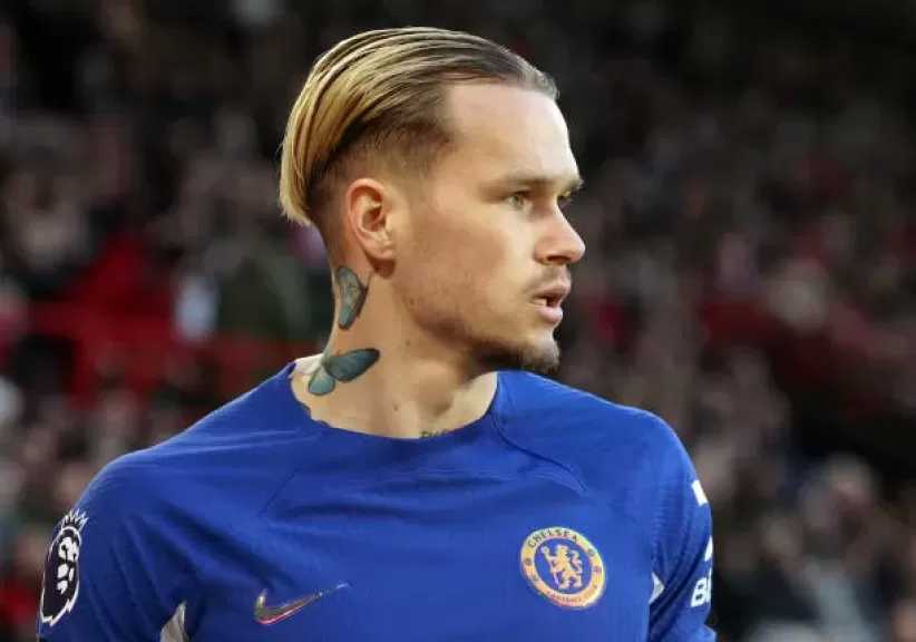مودريك يعود إلى الملاعب بعد تسوية قضية المنشطات