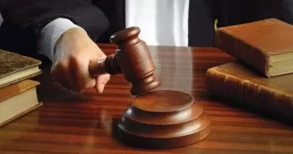 خط أحمر