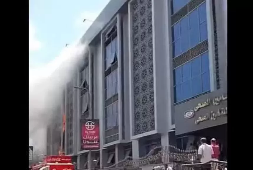 خط أحمر