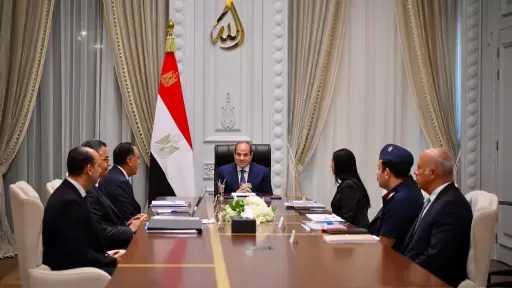 الرئيس السيسي يستعرض الأهداف والبنية التكنولوجية لمُجمع صوامع «مستقبل مصر»