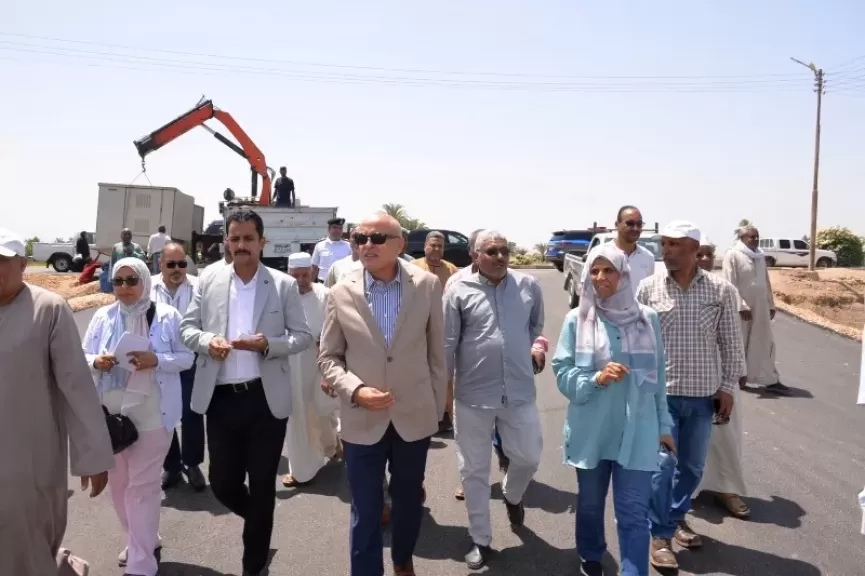 خط أحمر