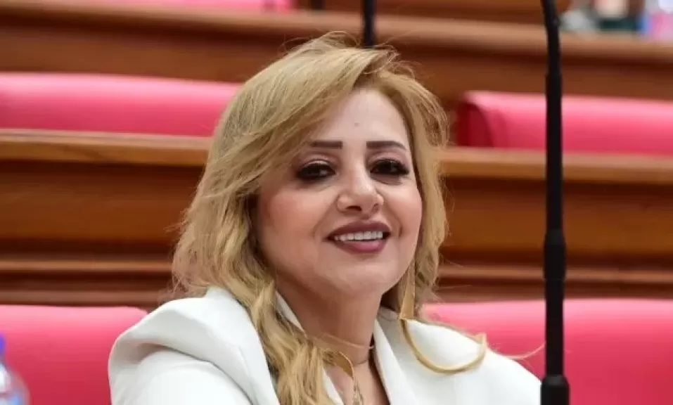 خط أحمر