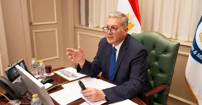 خطة وزارة البترول لتأمين احتياجات السوق المحلية من الطاقة خلال شهر أغسطس