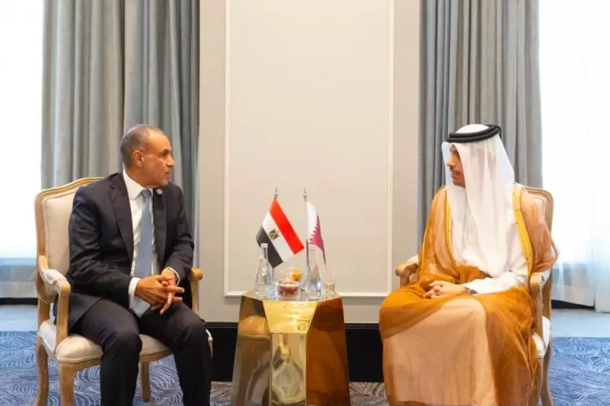 خط أحمر
