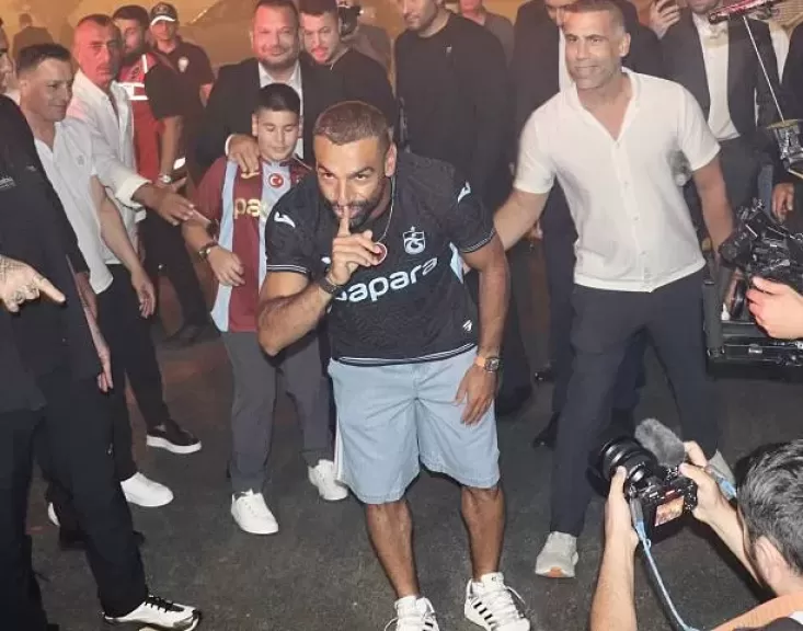 خط أحمر