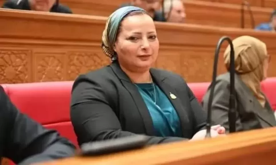 خط أحمر