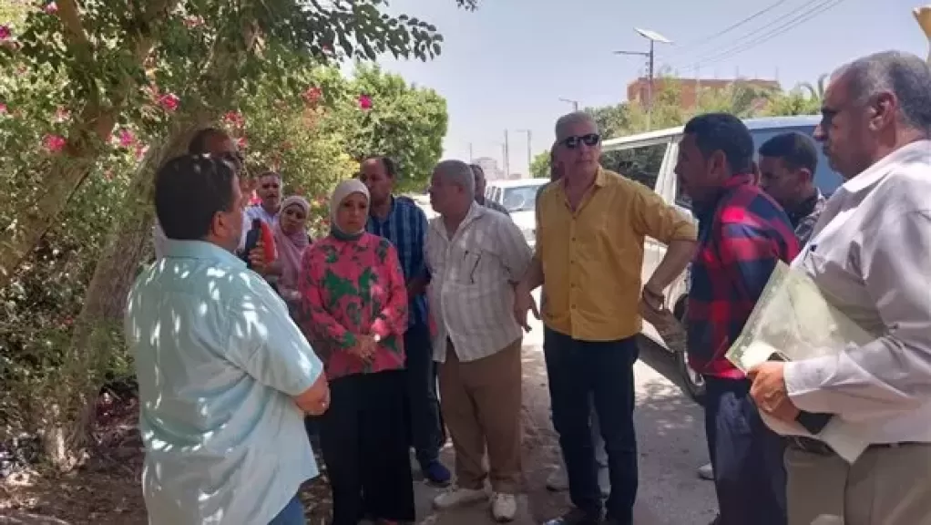 خط أحمر