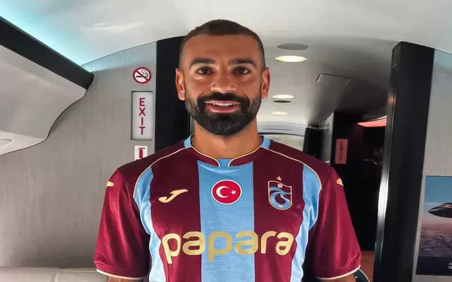 صلاح يُزاحم فيكتور أوسيمين على قائمة الأغلى في الدوري التركي
