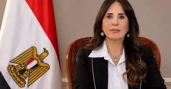 وزيرة الإسكان تتابع مستجدات ملف توفيق الأوضاع بالأراضي المضافة لمدينتي الشروق والعبور الجديدة