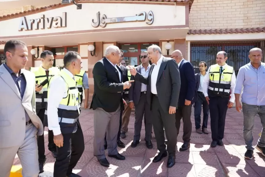 خط أحمر