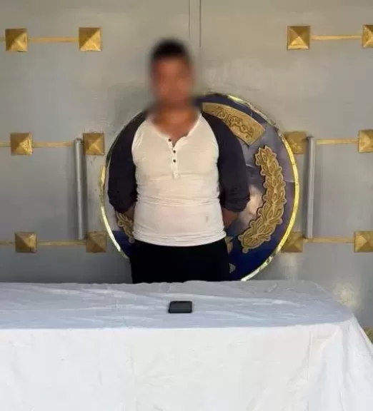 خط أحمر