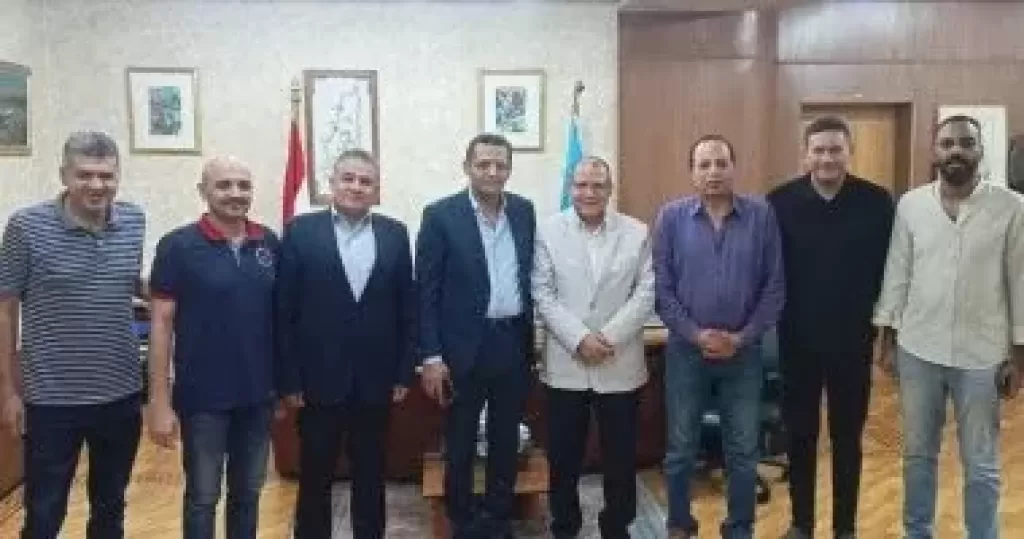 خط أحمر