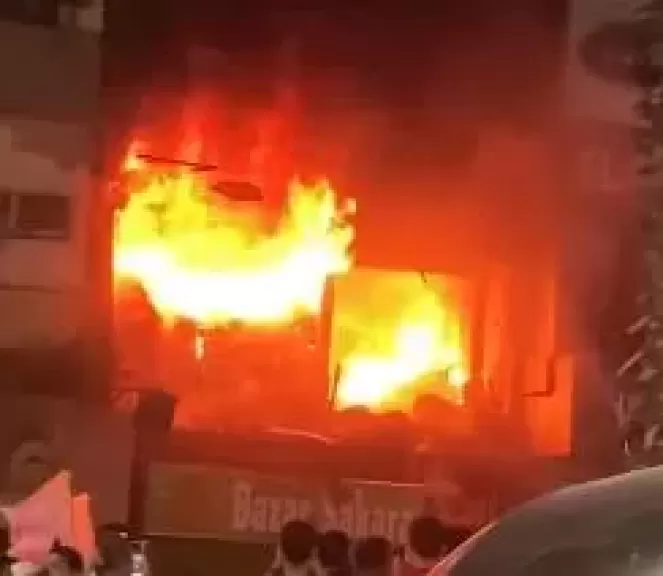 خط أحمر