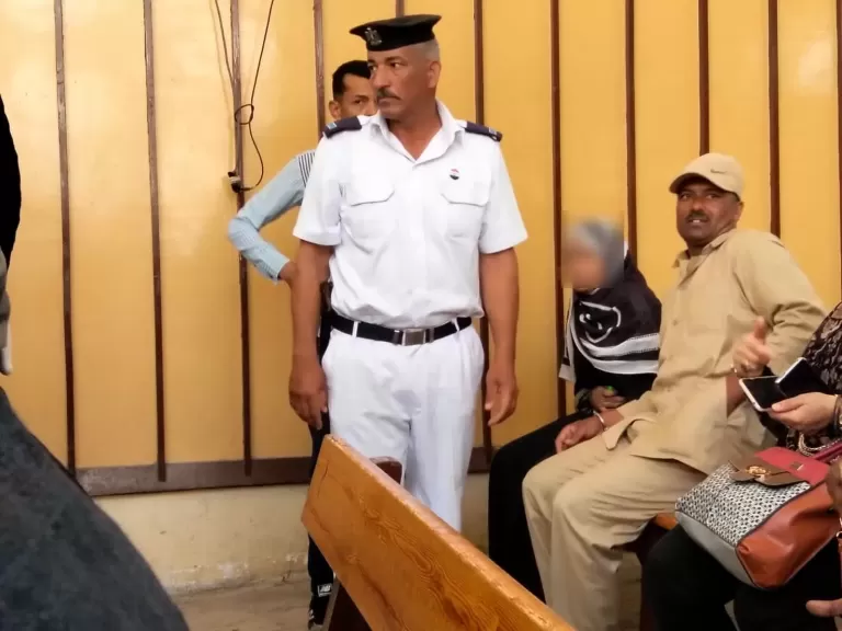 خط أحمر