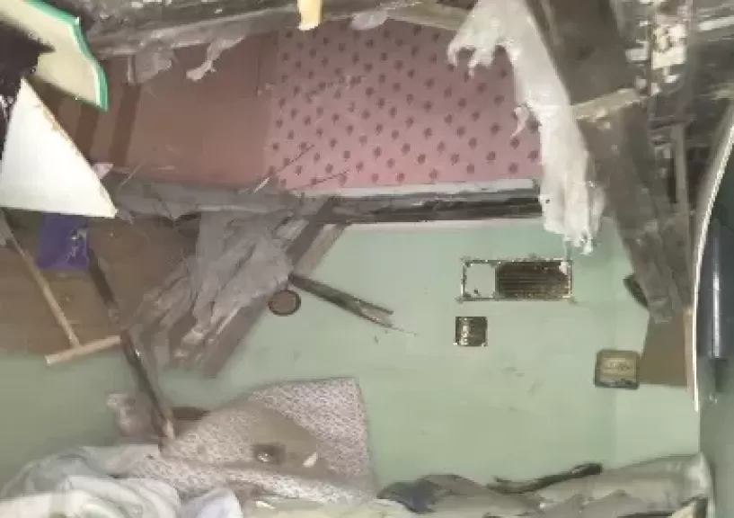 خط أحمر