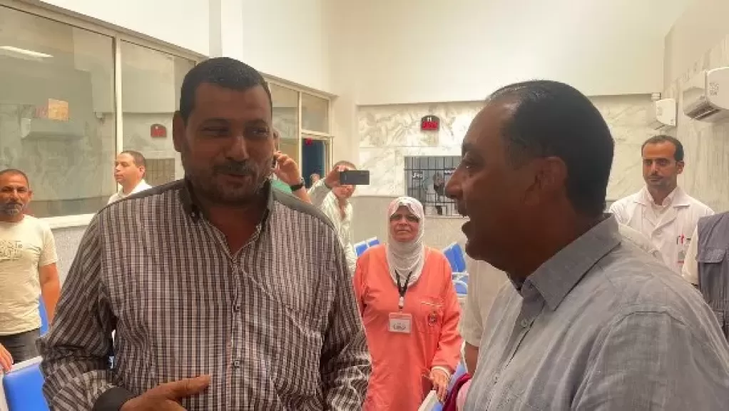 خط أحمر
