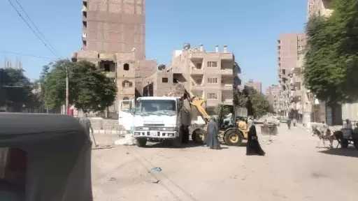 محافظ أسيوط: تكثيف حملات النظافة ورفع المخلفات بمدينة منفلوط