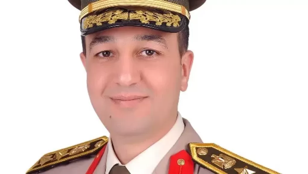 خط أحمر