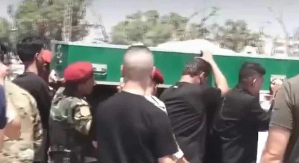 تشييع جثمان مدير الاستخبارات الليبية في بنغازي وسط إجراءات أمنية مشددة