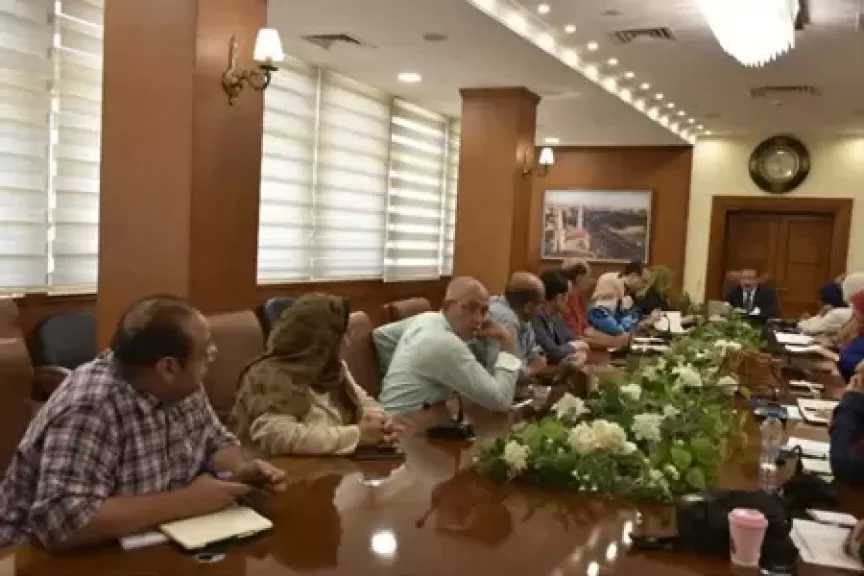 استعدادًا للعيد القومي.. محافظ بورسعيد يوجه بسرعة إنهاء المشروعات وافتتاحها