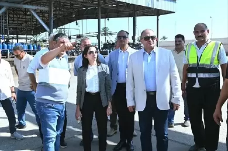 خط أحمر