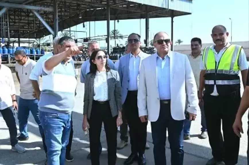 محافظ البحيرة تتفقد مصنع تعبئة الغاز في كفر الدوار بطاقة إنتاجية 200 طن يوميًا