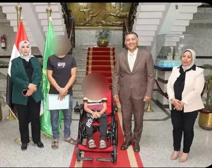 خط أحمر