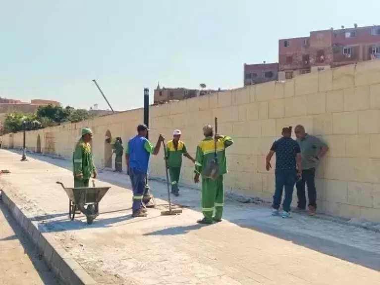 نظافة القاهرة تكثف جهودها لتحسين الرؤية البصرية بمنطقة القاهرة التاريخية