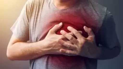 ماذا يحدث لقلبك أثناء ارتفاع حرارة الطقس؟.. 7 تأثيرات و7 نصائح