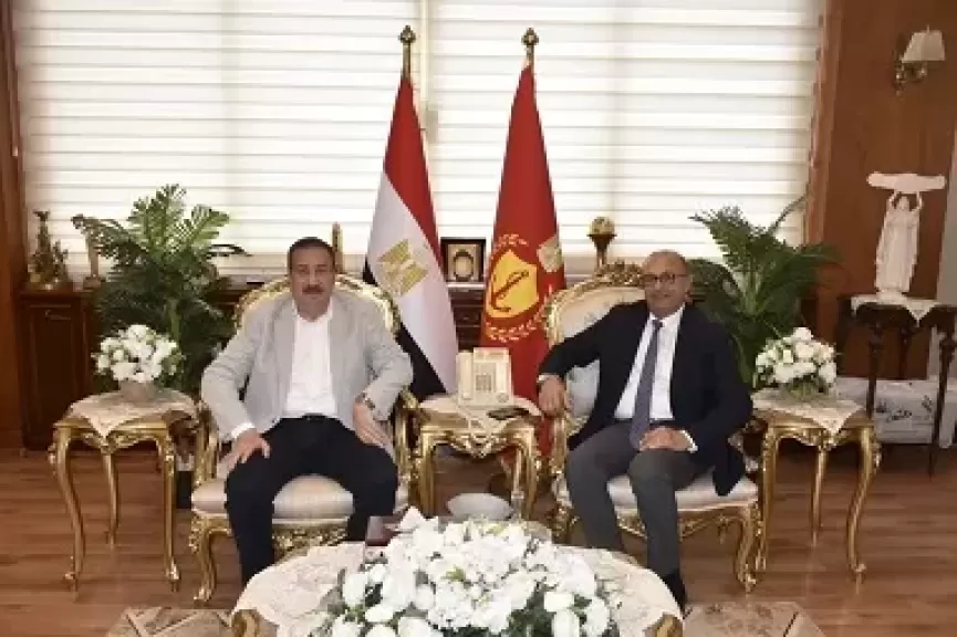 خط أحمر