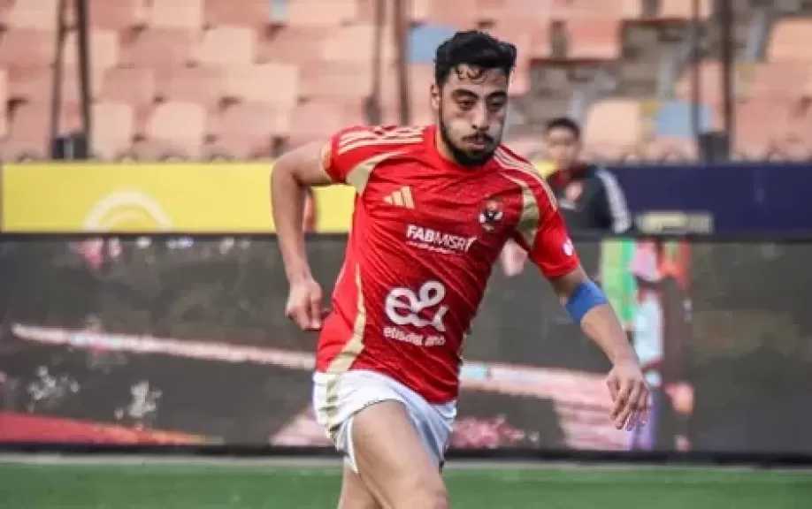 الأهلي يتعاقد مع أكرم توفيق لمدة 3 مواسم