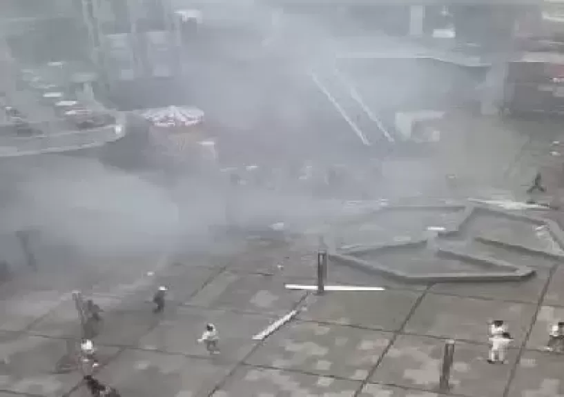 خط أحمر