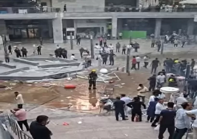 خط أحمر