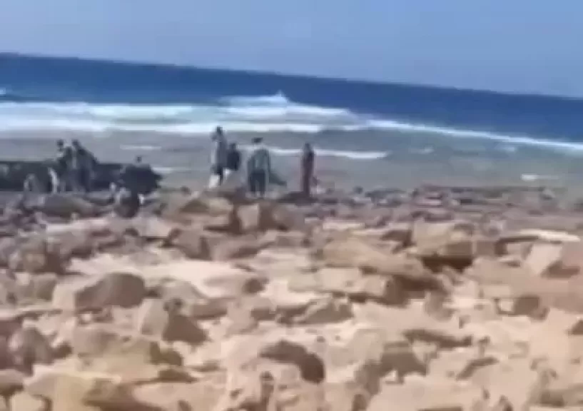 خط أحمر