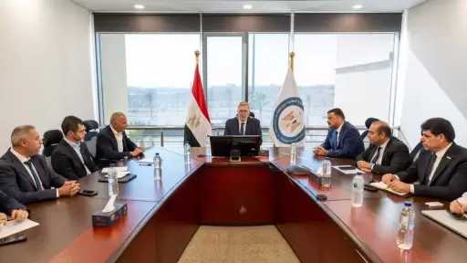 وزير البترول يبحث مع السويدي كابيتال تسريع تنفيذ مصنع الأسمدة الفوسفاتية بالمنطقة الاقتصادية لقناة السويس