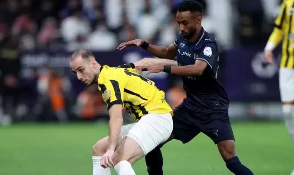 ثلاثي الاتحاد يعود للتدريبات قبل مواجهة الخلود في دوري روشن